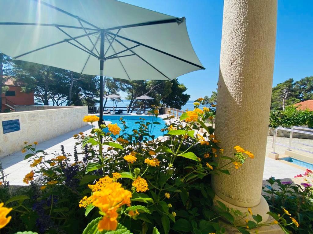 Vila Vera Seafront Apartments Sumartin Exterior foto
